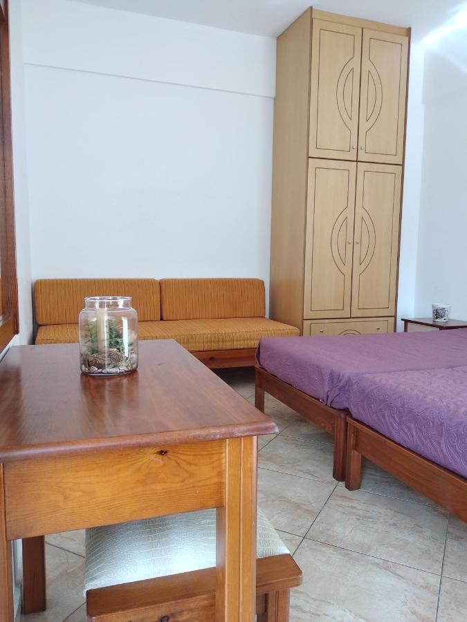 Ton Mari Apartments 팔라이오코라 외부 사진